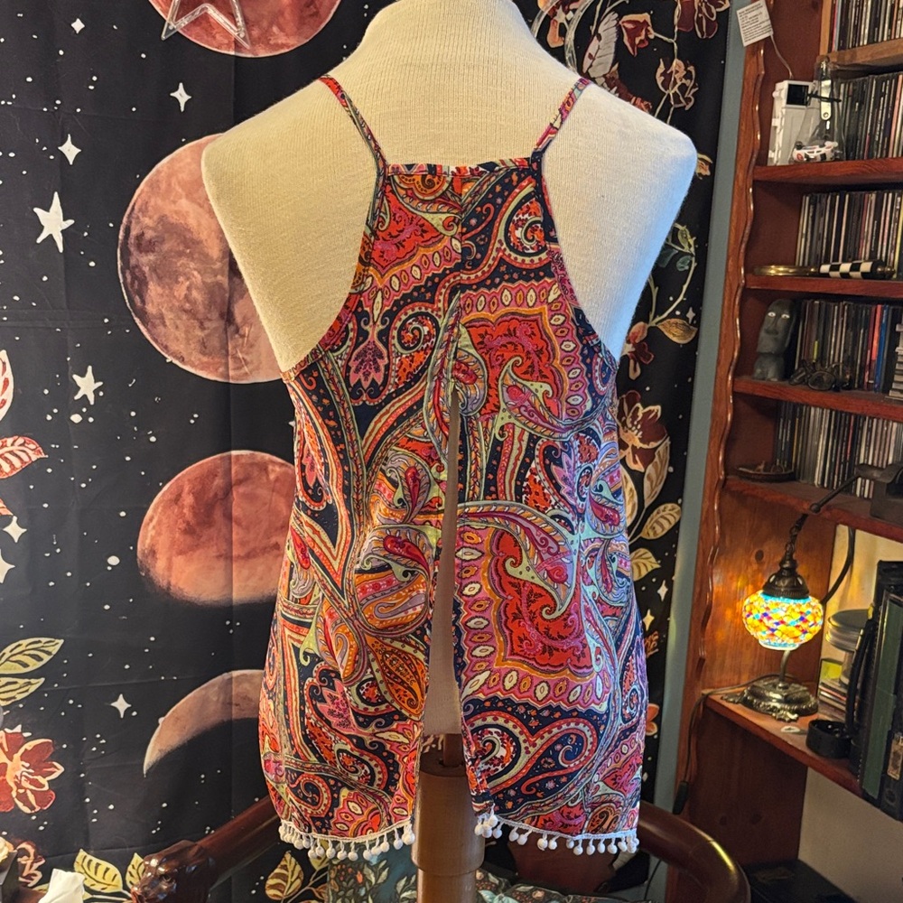 Vibrant Paisley Camisole with Spaghetti Straps - Picture 2 of 3